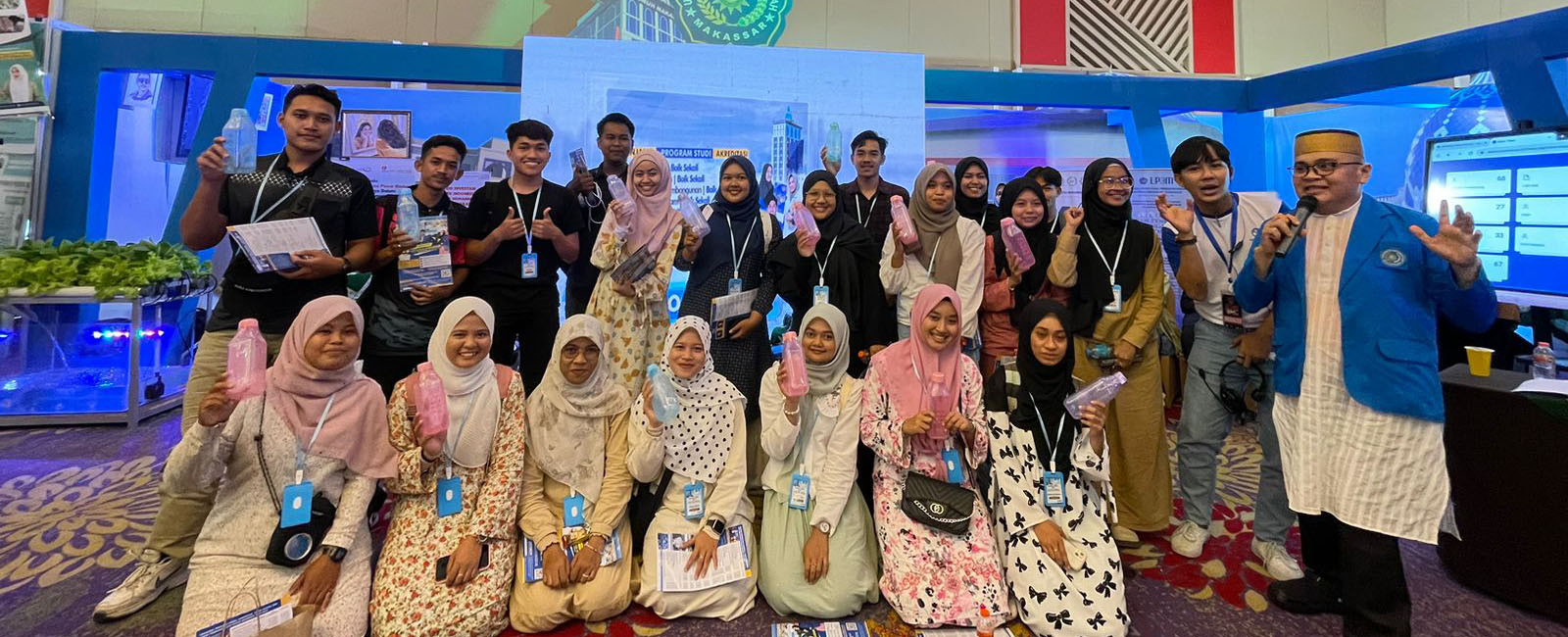 Lembaga Pengembangan Bahasa, Urusan Internasional dan Kerjasama